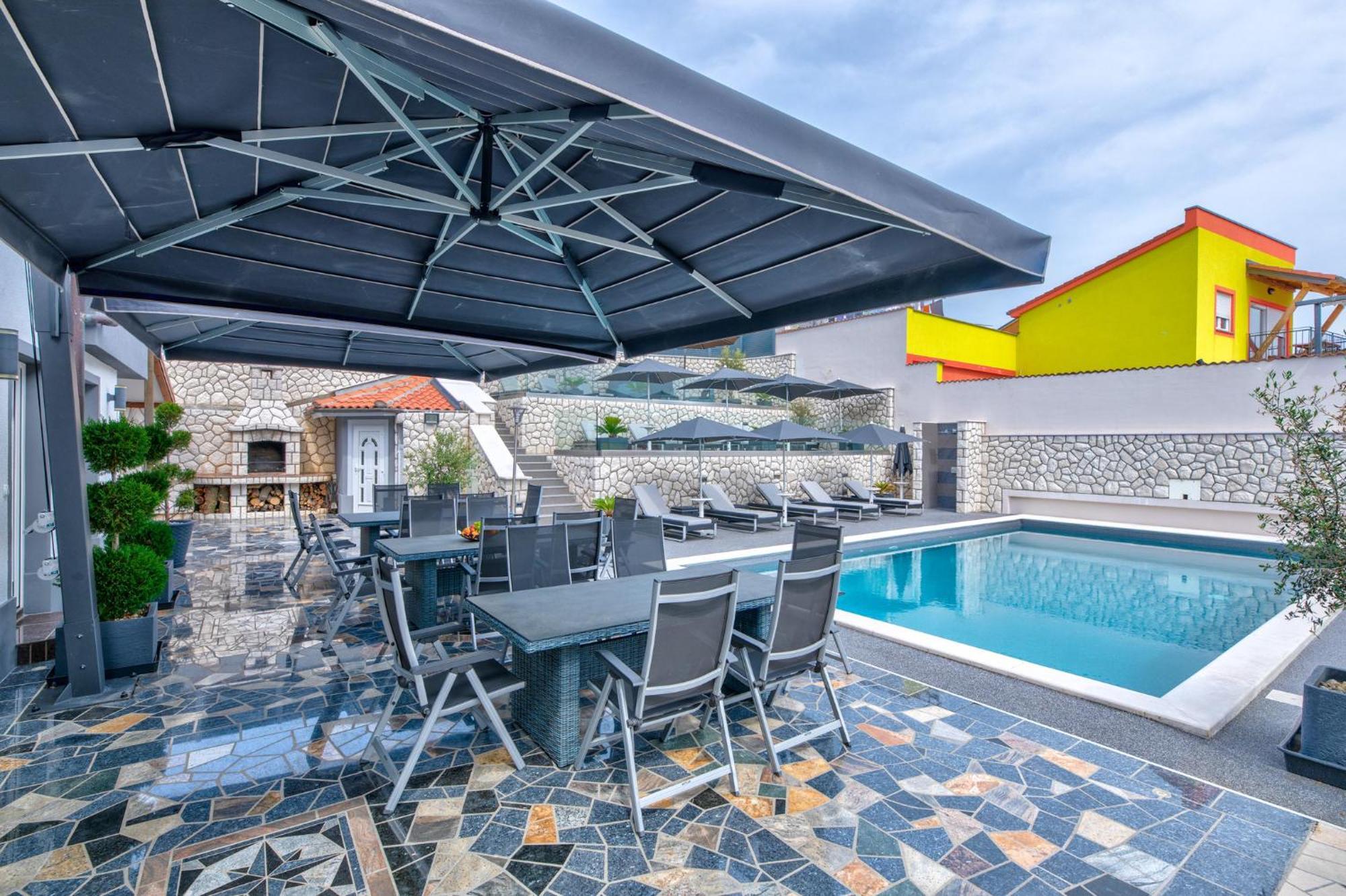 Villa Vivien تْسْغيكفانِتْسا المظهر الخارجي الصورة