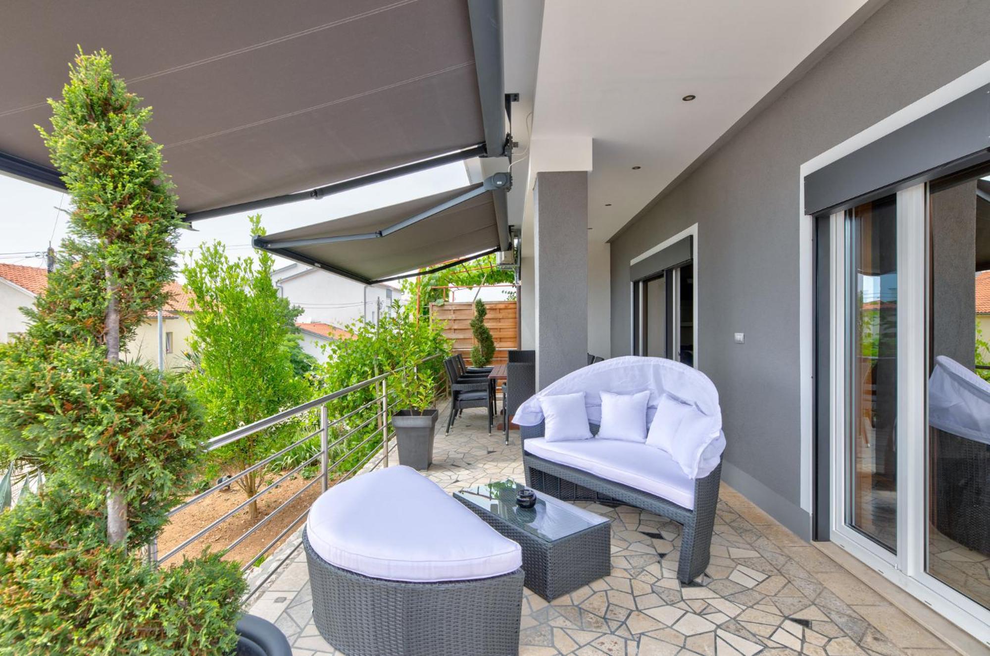 Villa Vivien تْسْغيكفانِتْسا المظهر الخارجي الصورة
